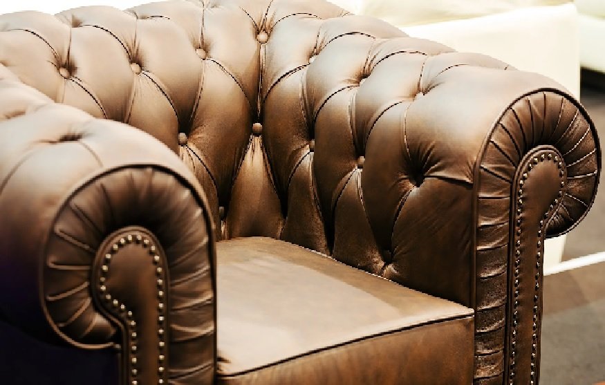 The Benefits of Upholstery: Comfort, Style, and Durability